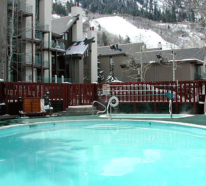 aspen rental pool and jacuzzi